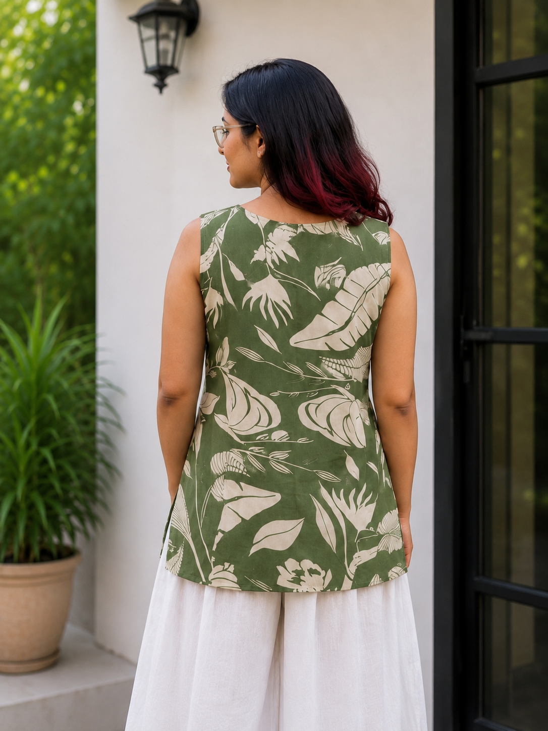 Olive Green Tropical Print Sleeveless Short Kurti